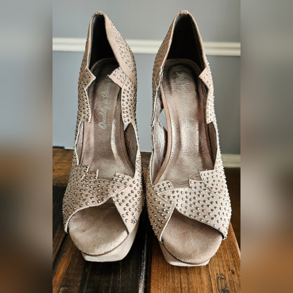 Studded Jeffrey Campbell heels sz 5.5